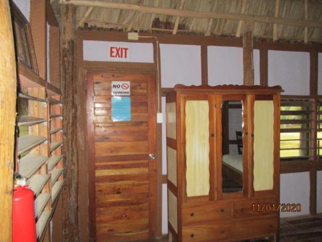Cerros Beach Inn コロサル エクステリア 写真